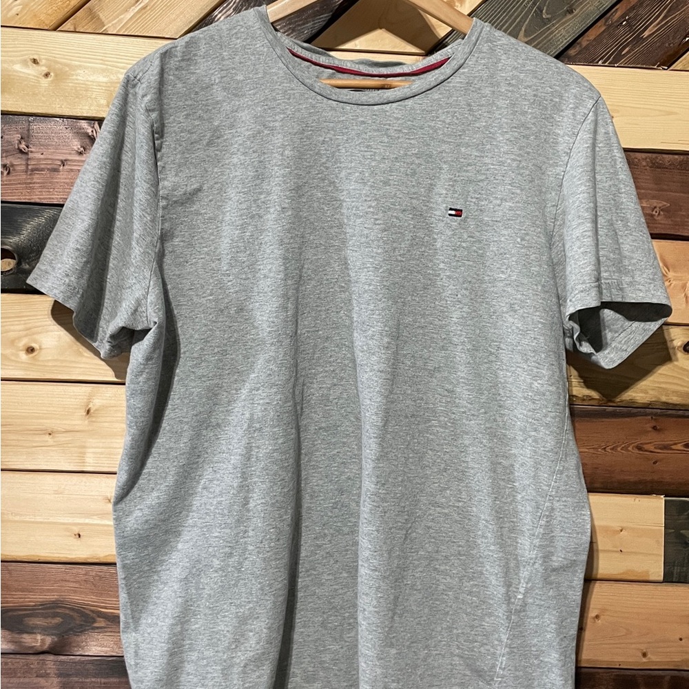 Men’s Large TH t-shirt